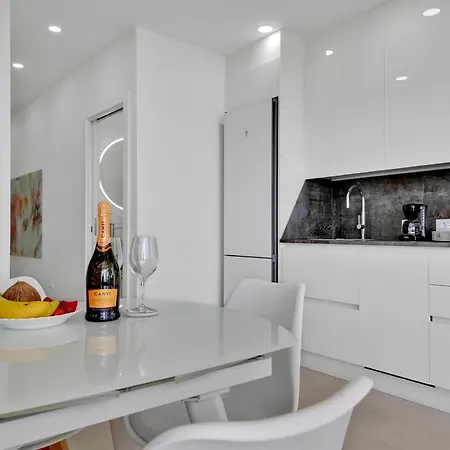 Διαμέρισμα Casa Marinita, Floor, Direct Access To The Seafront *